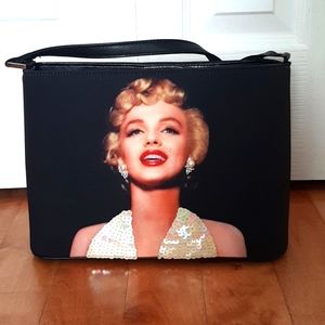 Marilyn purse